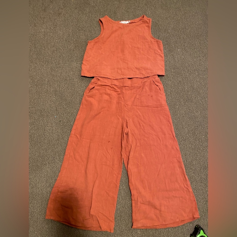 Women's linen blend 2 piece crop top wide leg capris  set